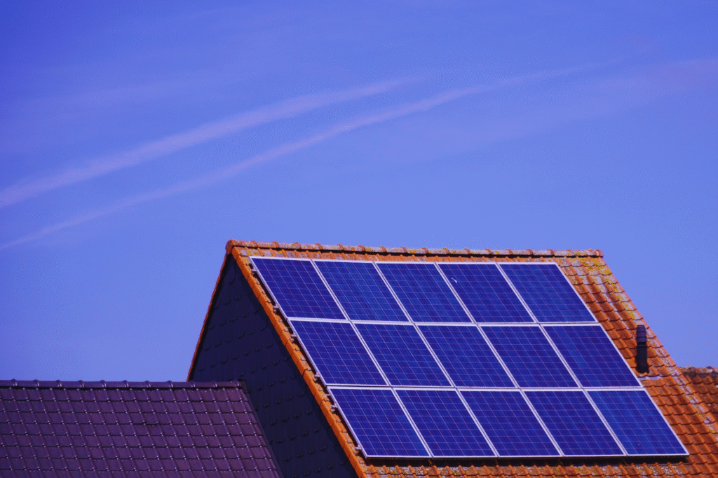 On-Grid vs Off-Grid Solar Systems – Which One Is Right for You?